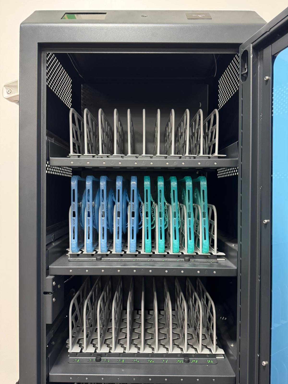 ITAC0H10 G11 in 40C CM35 D